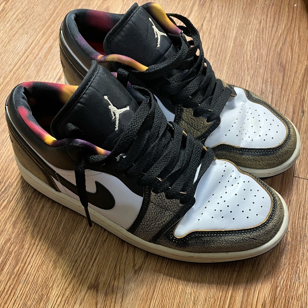 Air Jordan 1 Low SE 'Wear-Away - Tan 2022